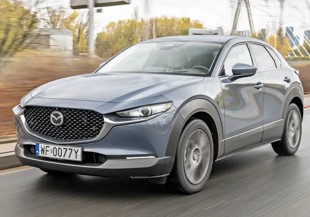 Mazda CX-30 - Ile kosztuje? Nowa vs. Używana - Porównanie