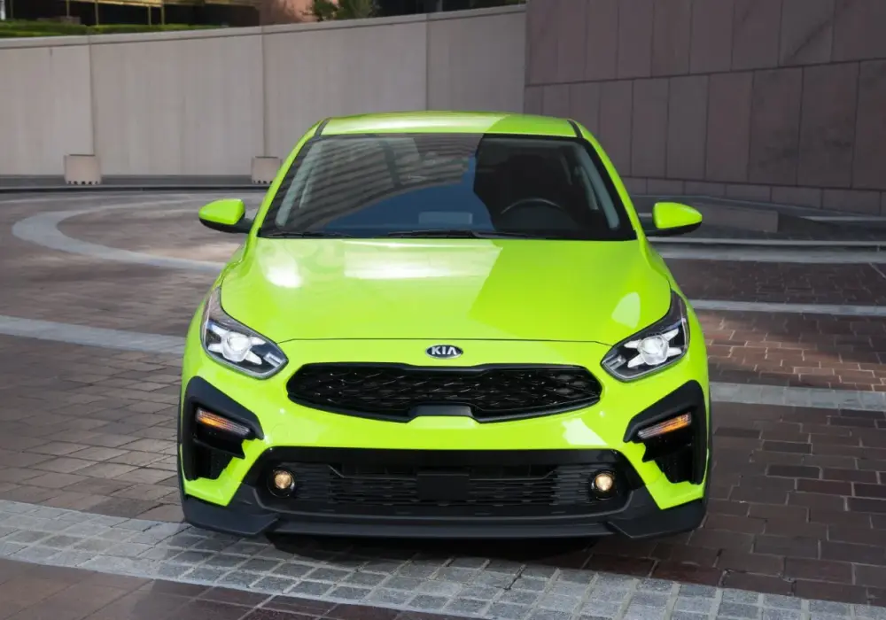 Kia Forte – czy ten kompakt ma jeszcze sens? Poradnik kupującego