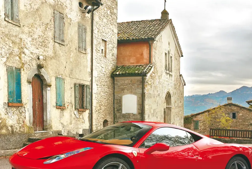Ferrari 458 Italia - Czy to ostatni prawdziwy supersamochód?