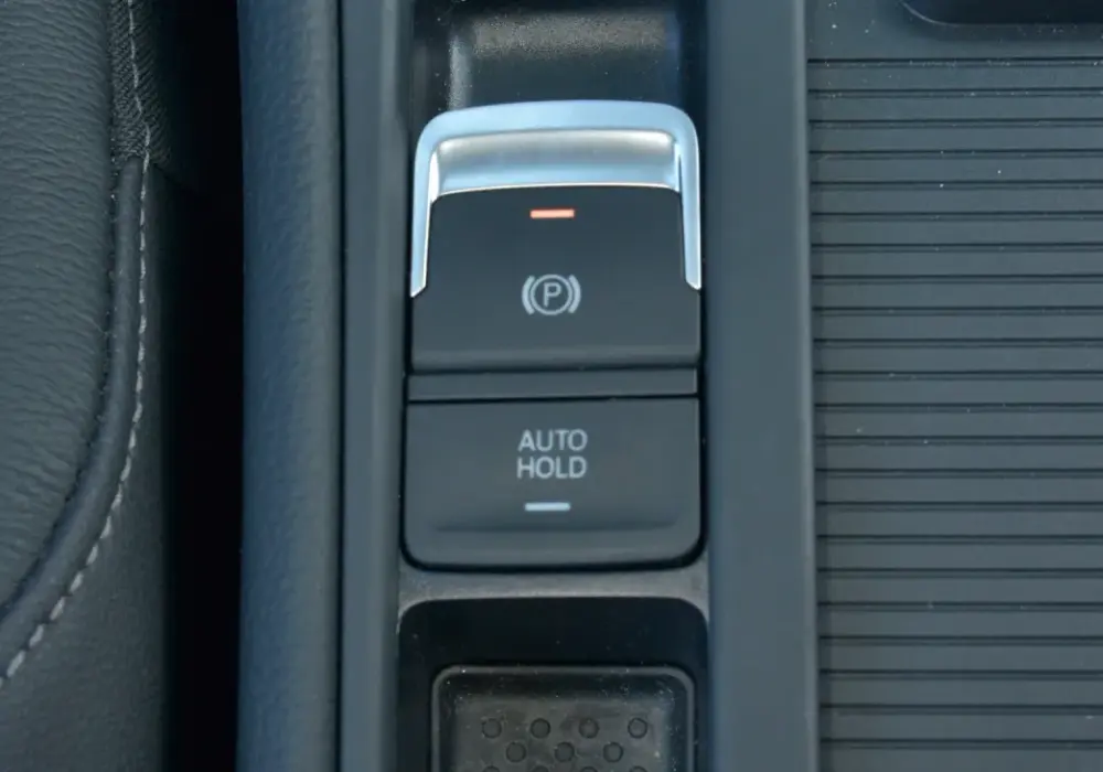 Auto Hold w samochodzie - jak działa i ile kosztuje naprawa