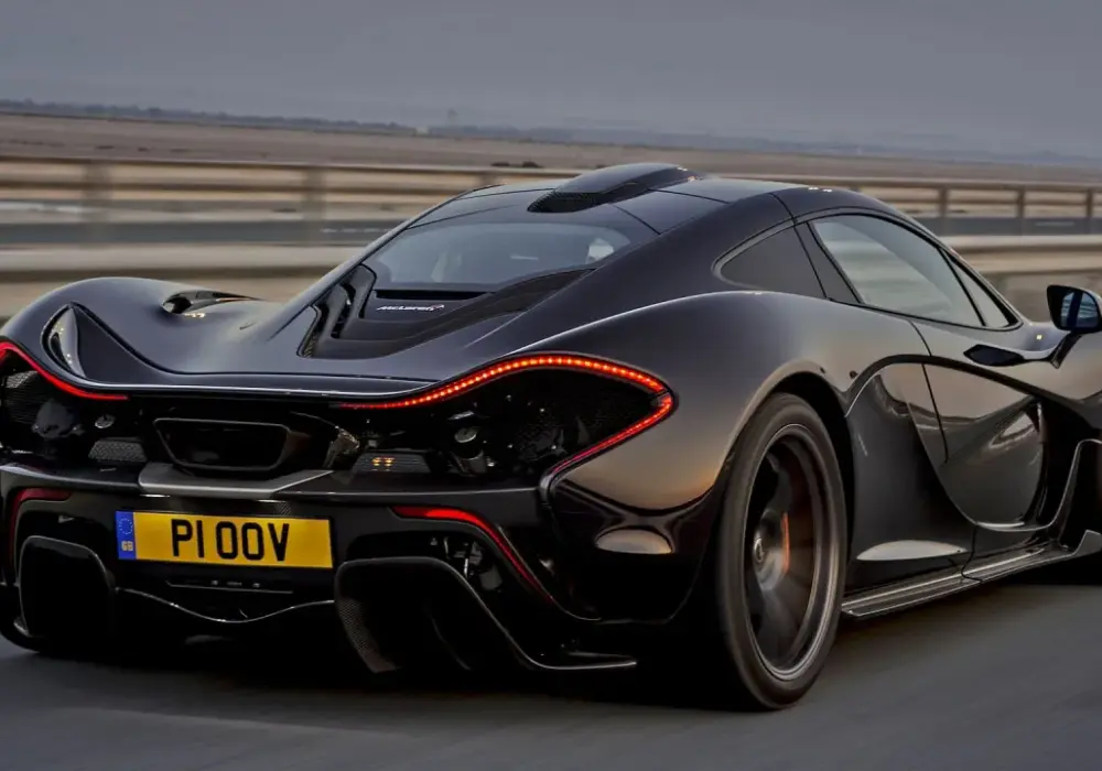 McLaren P1 - Ile kosztuje i dlaczego cena tak się waha?