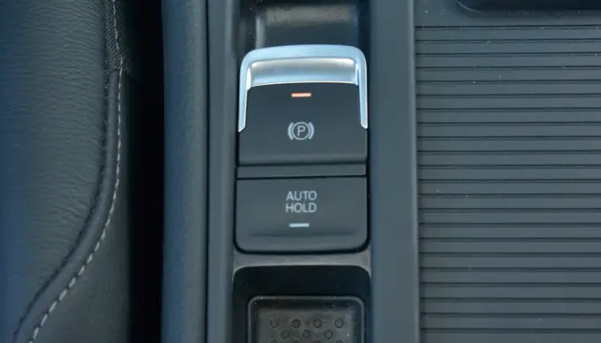 Auto Hold w samochodzie - jak działa i ile kosztuje naprawa
